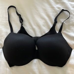 VICTORIA’S SECRET padded pushup bra 36DD